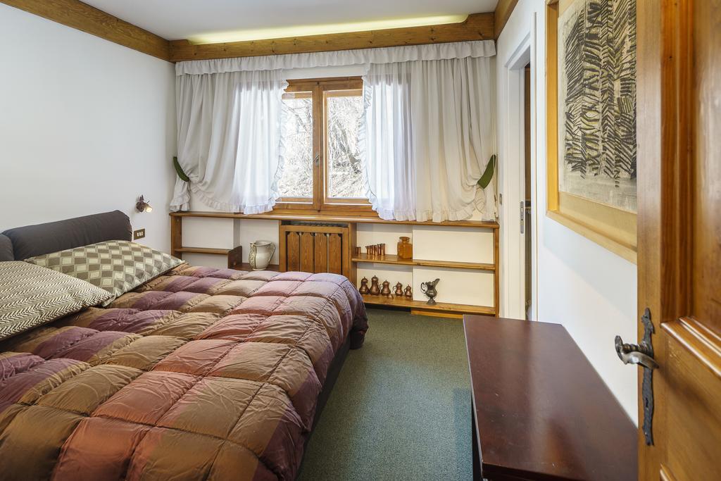 Villa Franchetti - Stayincortina Cortina dʼAmpezzo Kültér fotó