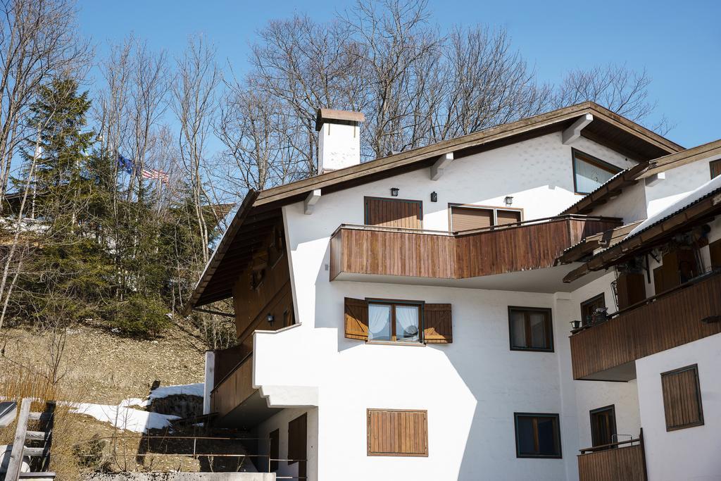 Villa Franchetti - Stayincortina Cortina dʼAmpezzo Kültér fotó